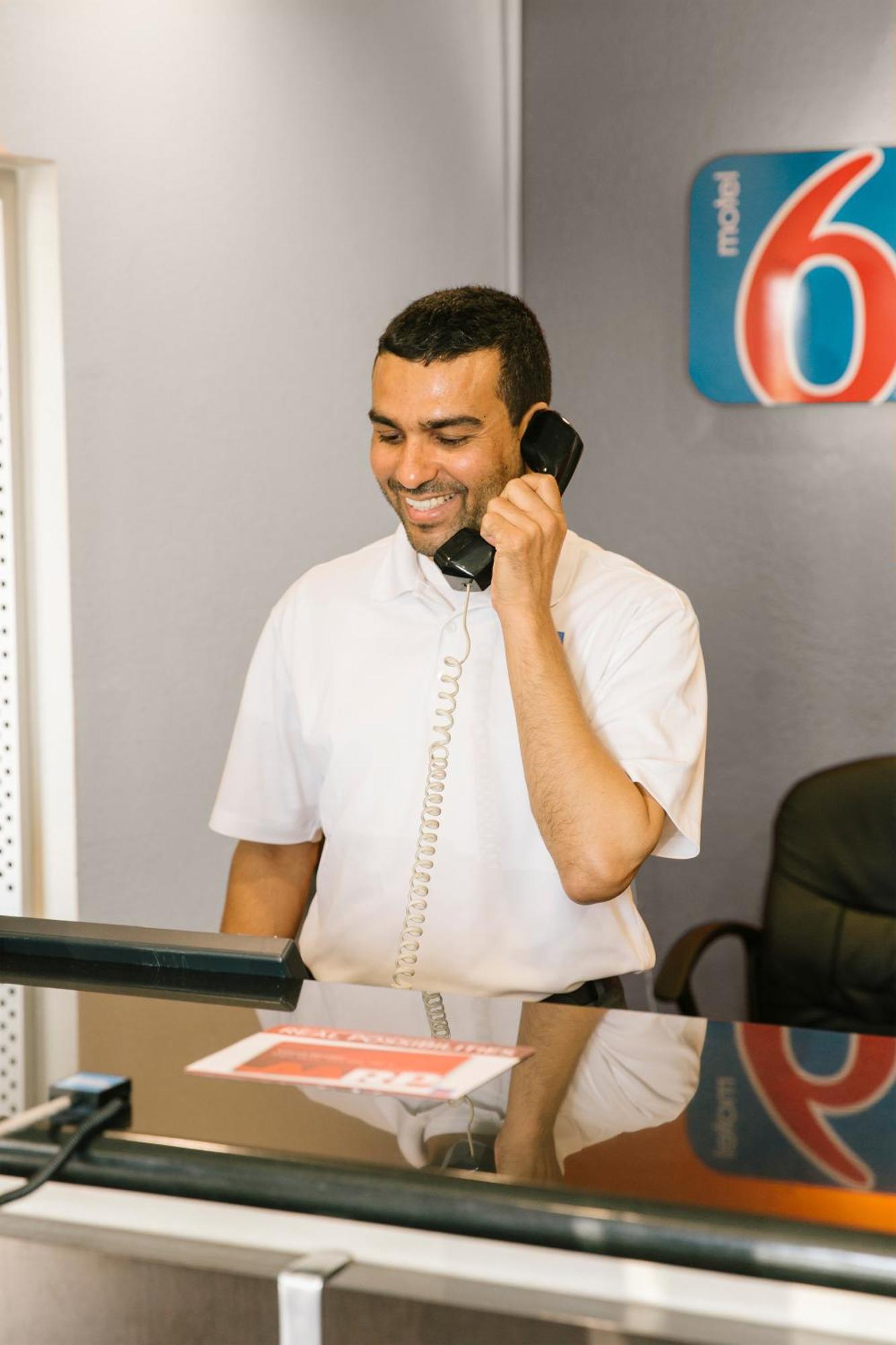 Motel 6-New Stanton, Pa Kültér fotó
